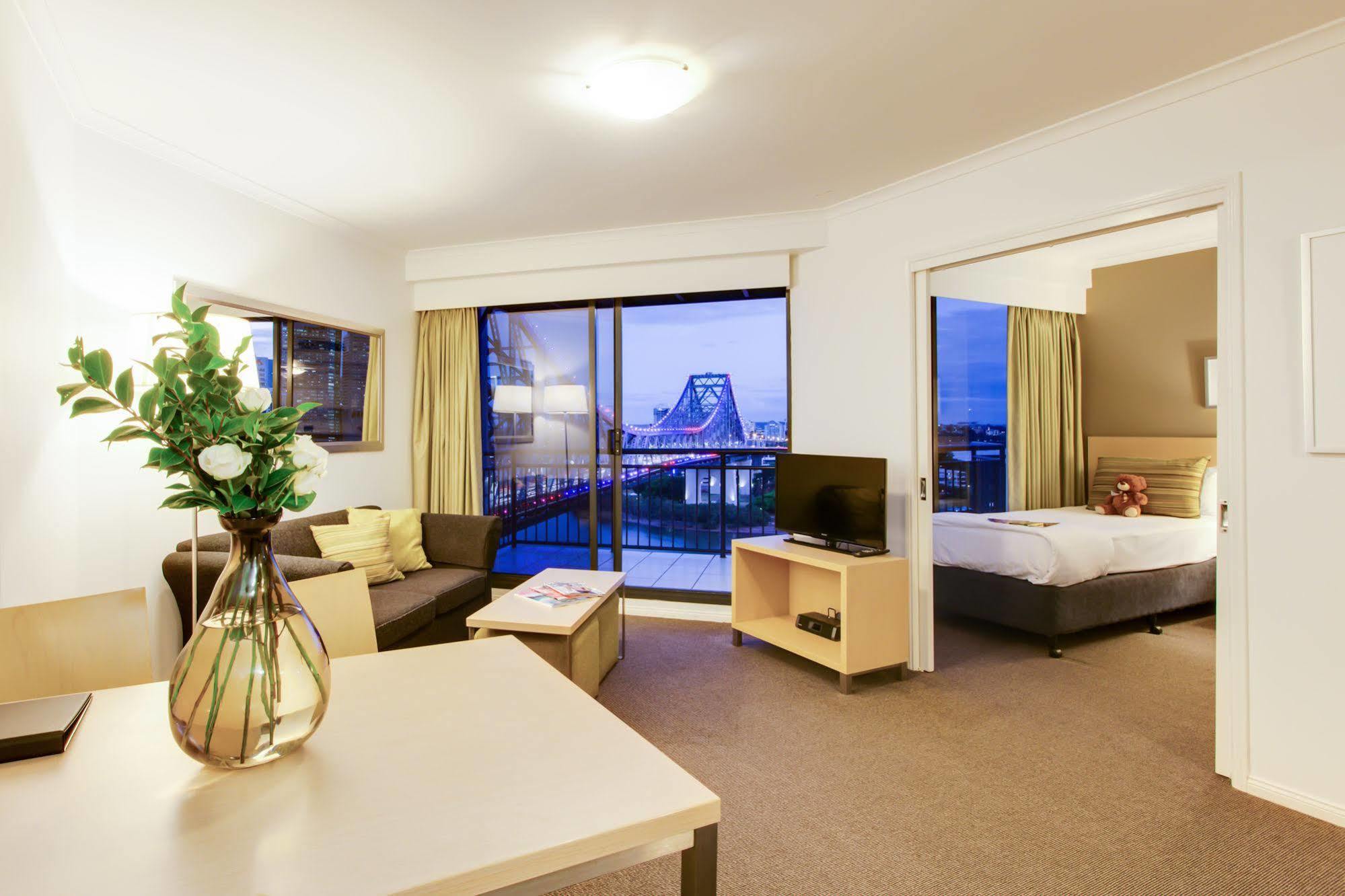 Oakbridge Hotel & Apartments Brisbane Eksteriør billede